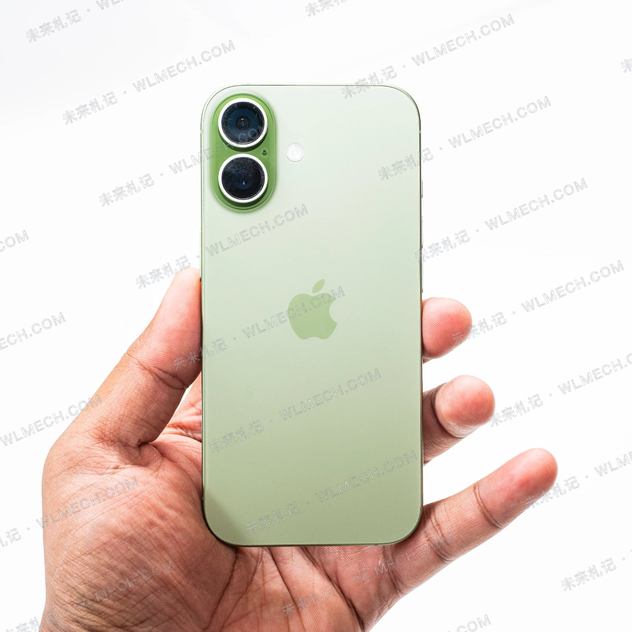 苹果连续两年都在改变iPhone的形态,可我们真的需要折叠手机吗?配图 16